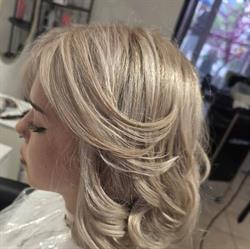 Salon Lena