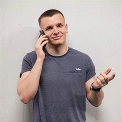 Fizjoterapeuta Trener personalny Patryk Sala