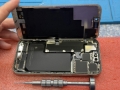 iphone 15 pro demontaż wyświetlacza