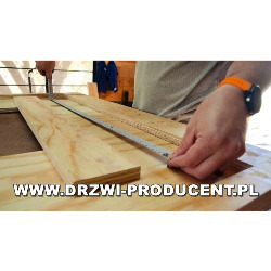 Drzwi drewniane wewnętrzne i zewnętrzne (wejściowe)