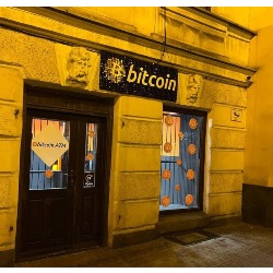 Bitomat - Bitcoin ATM
