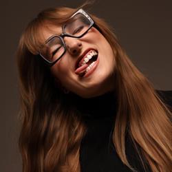 Anna Buras Gołda - instruktor stylizacji rzęs i brwi