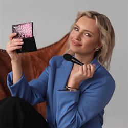 Beauty Dream Bernadetta Dera Mary Kay