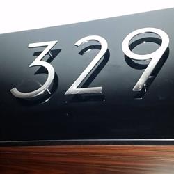 Apartament 329