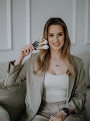 Klaudia Mendyk Makeup Artist