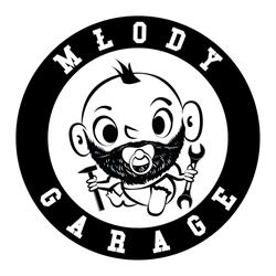 Młody Garage