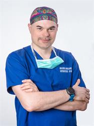 Dr Arkadiusz Koniarski - ARTRO