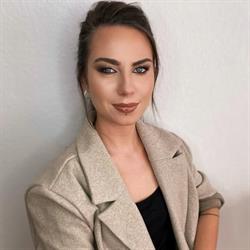 Makijaż permanentny Anna Kowalska