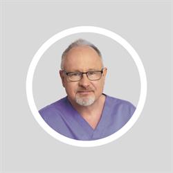 Dr Przemysław Styczeń - Klinika Medycyny Estetyczej
