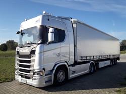 Tosa-Truck. Przedsiębiorstwo handlowo - transportowe. Sawron T.