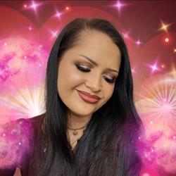 Karina Kiesler Makeup