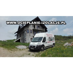 Ocieplanie pianką i celulozą