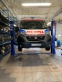 Podnośnik dwukolumnowy LB-LS5 u klienta