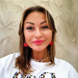 Beauty Bar Martyna Ryba - Manicure, Pedicure i Solarium