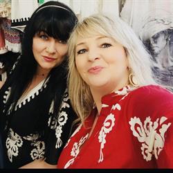Butik Czarna z Białą